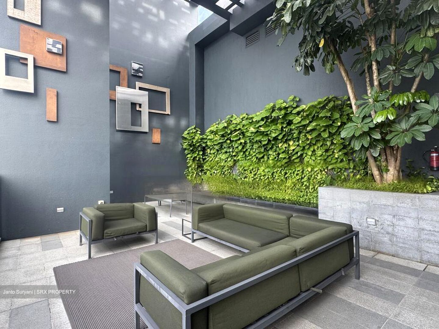 Sky Vue (D20), Condominium #473471601